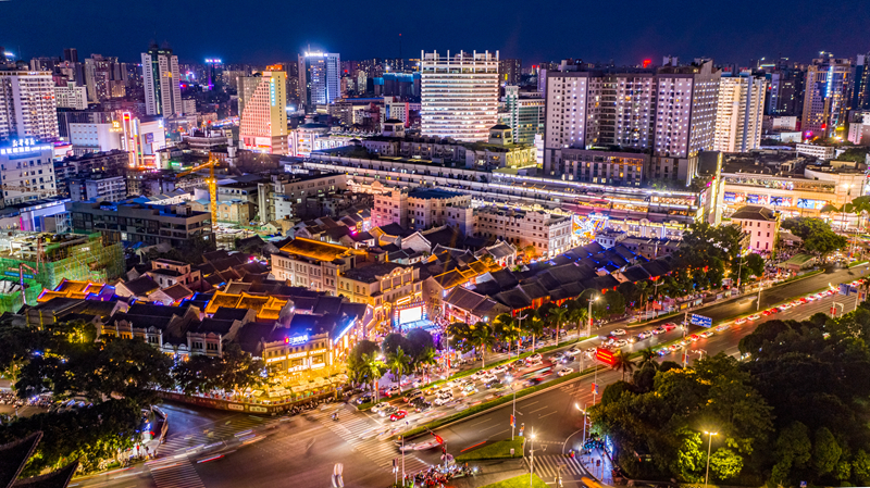 老南寧·三街兩巷魅力夜景.jpg